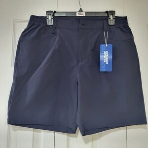 NWT Outdoor Sports Men's 34 Navy Shorts Sport Golf Summer Casual